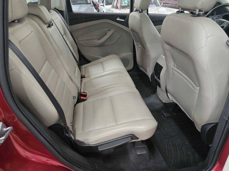 2019 Ford Escape Image 7