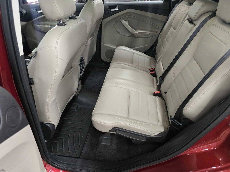 2019 Ford Escape Image 8