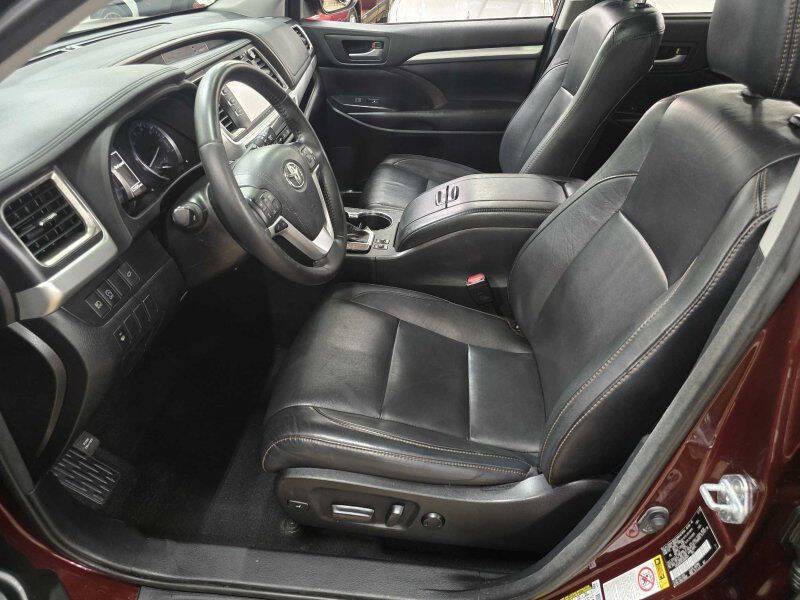 2018 Toyota Highlander Image 6
