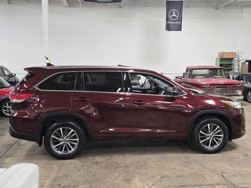 2018 Toyota Highlander Image 17