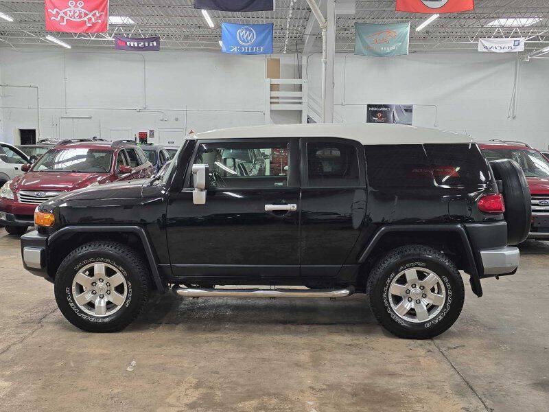 2010 Toyota FJ Cruiser Image 16