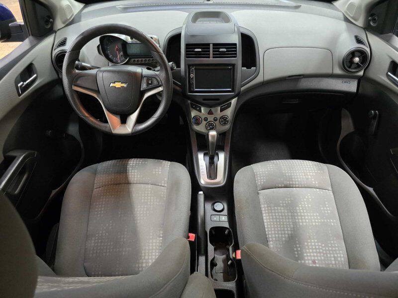 2013 Chevrolet Sonic Image 4