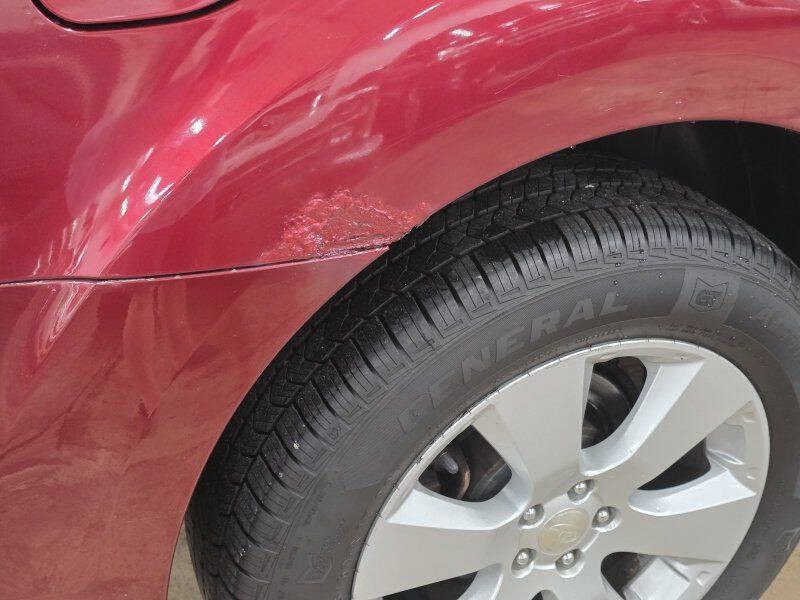 2011 Subaru Outback Image 13