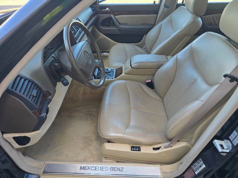 1996 Mercedes-Benz S-Class Image 6