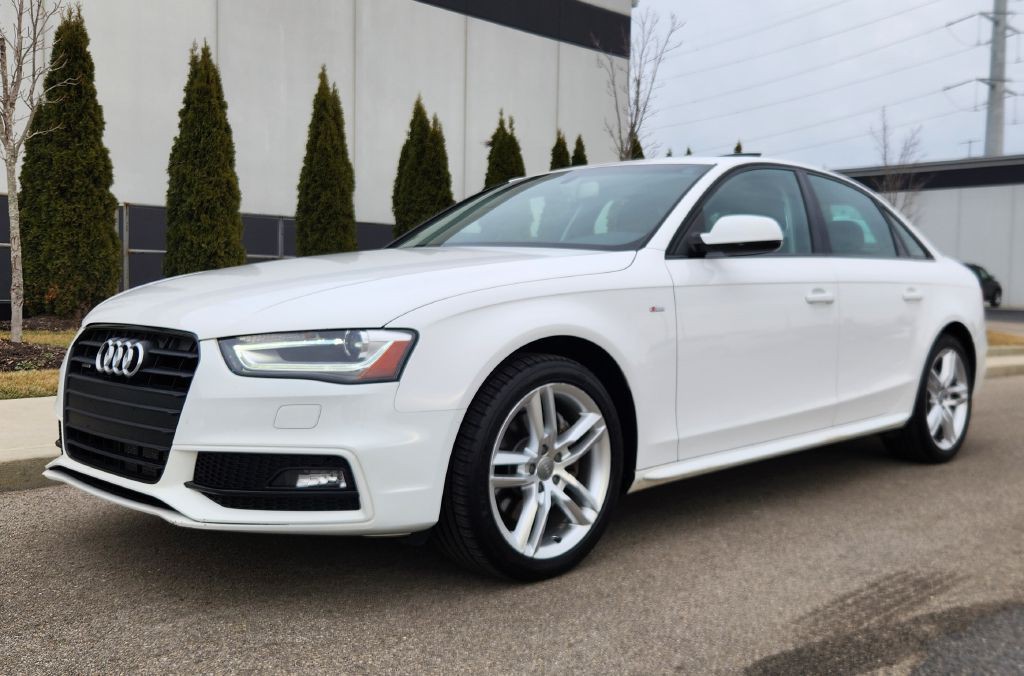 2016 Audi A4 Image 1