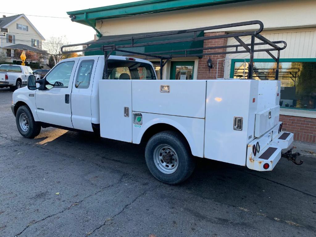 2002 Ford F-350 Image 7