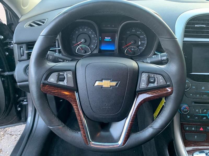 2013 Chevrolet Malibu Image 11