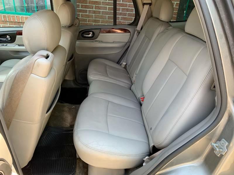 2005 GMC Envoy Image 14