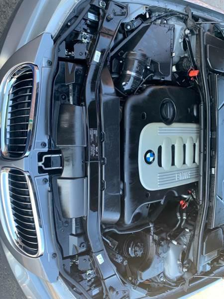 2011 BMW 3 Series Image 18