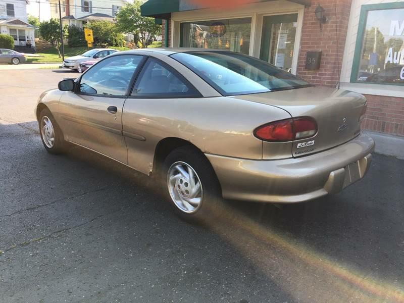 1998 Chevrolet Cavalier Image 5