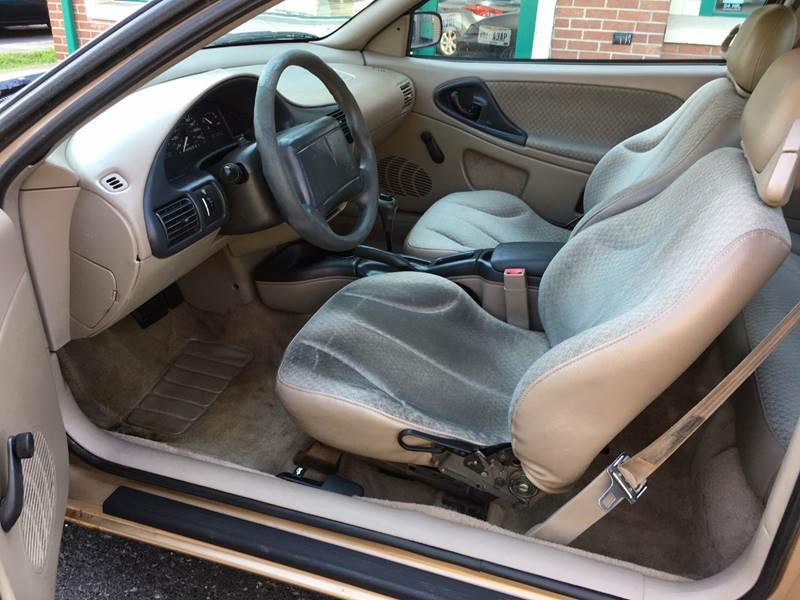 1998 Chevrolet Cavalier Image 7