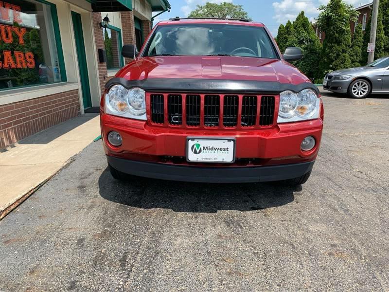 2005 Jeep Grand Cherokee Image 2