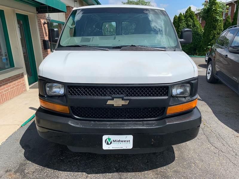 2012 Chevrolet Express Image 2