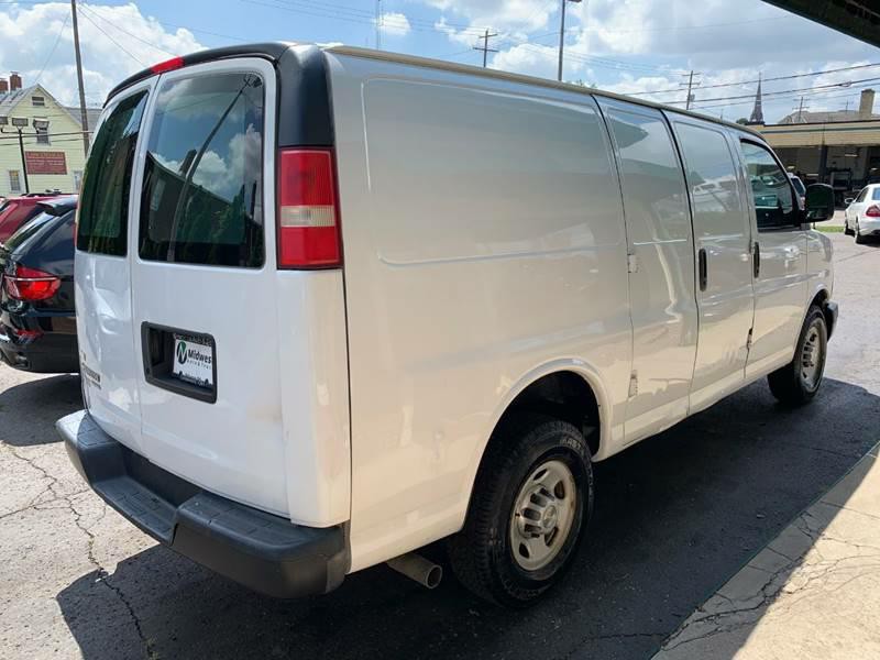 2012 Chevrolet Express Image 6