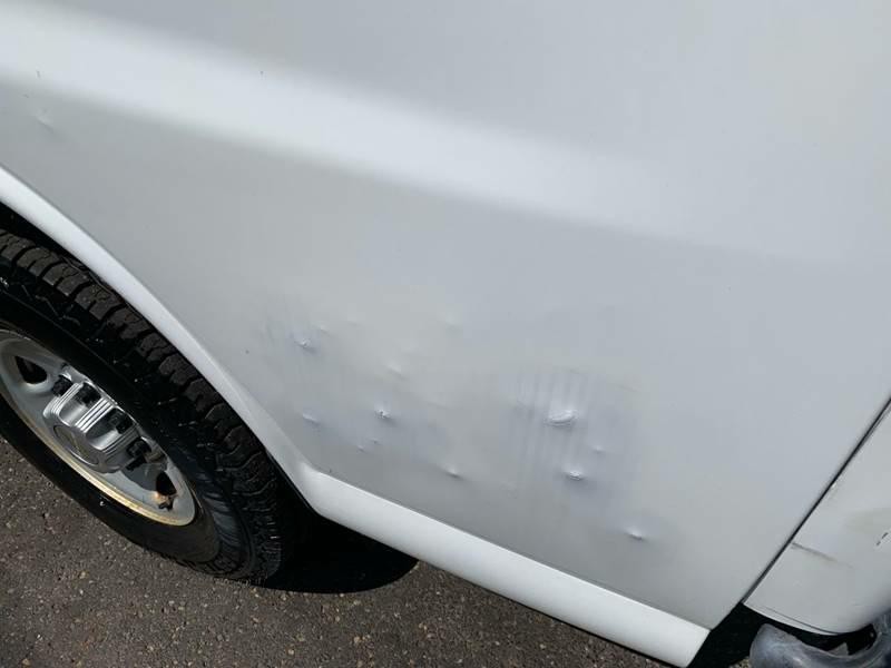 2012 Chevrolet Express Image 9