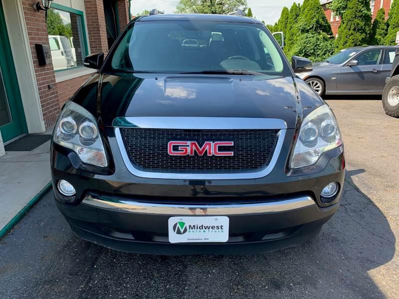 2010 GMC Acadia Image 2