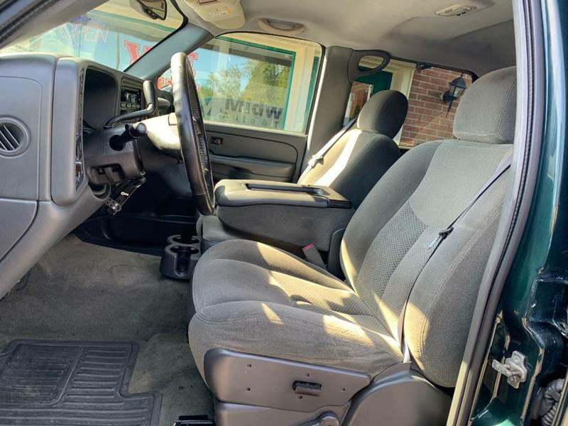 2005 Chevrolet Silverado 1500 Image 11