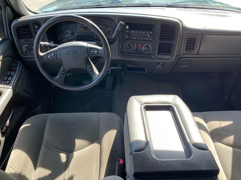 2005 Chevrolet Silverado 1500 Image 12