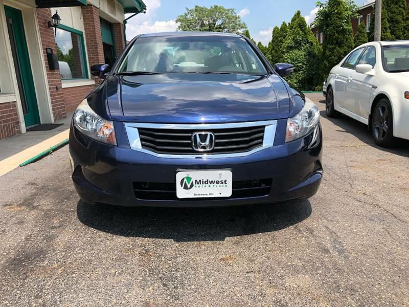 2010 Honda Accord Image 2