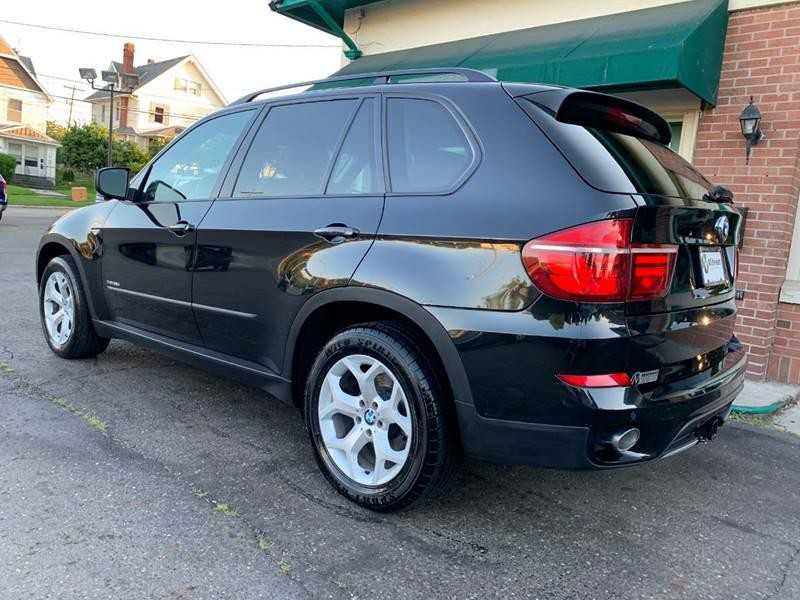 2011 BMW X5 Image 6