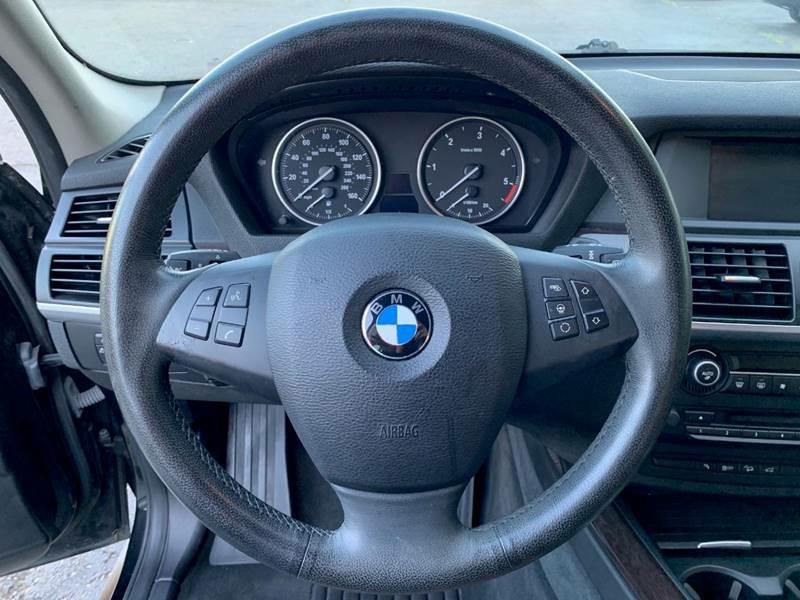 2011 BMW X5 Image 12