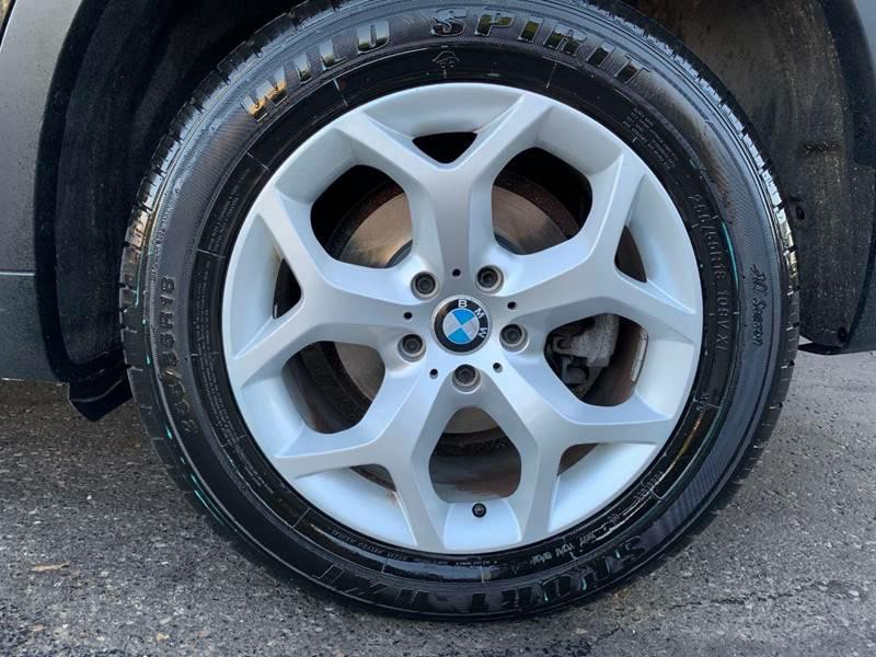 2011 BMW X5 Image 15