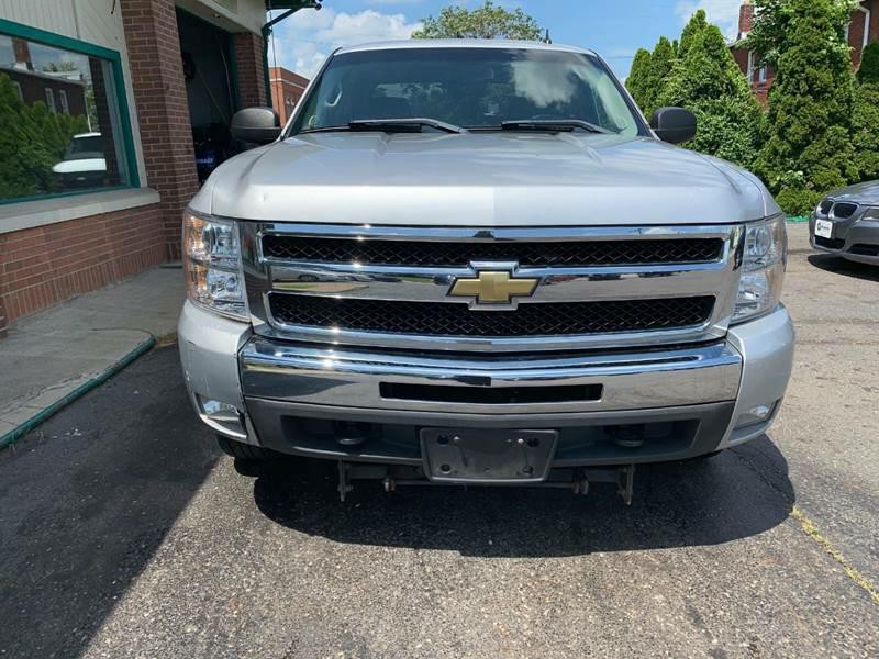 2010 Chevrolet Silverado 1500 Image 6
