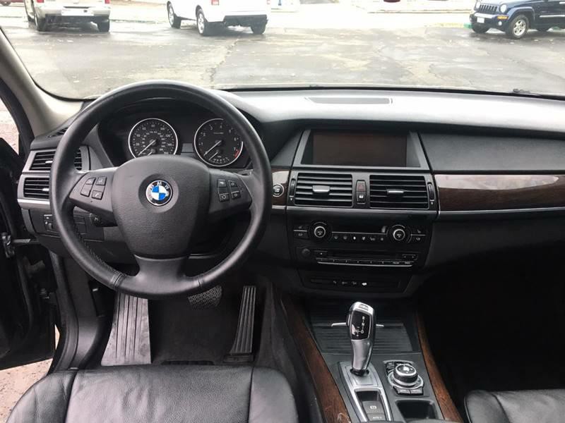 2010 BMW X5 Image 10