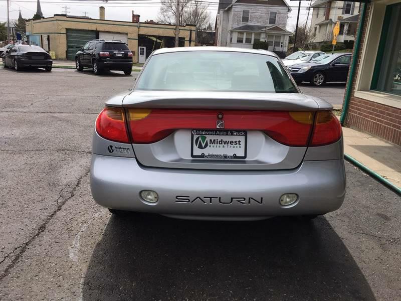 2002 Saturn SC2 Image 4