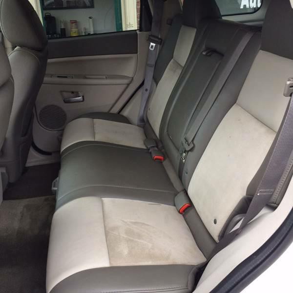 2009 Jeep Grand Cherokee Image 8