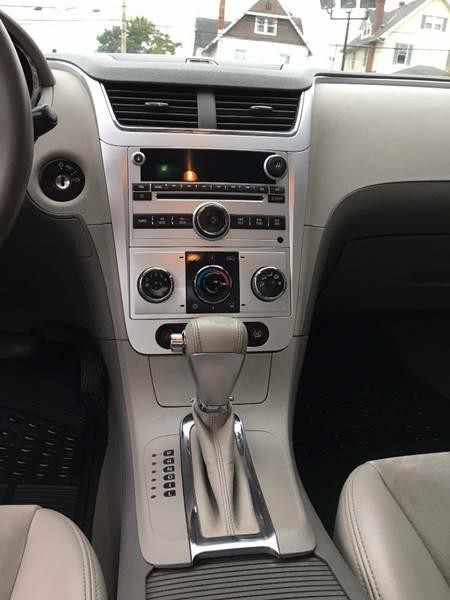 2008 Chevrolet Malibu Image 10