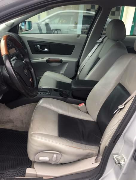 2003 Cadillac CTS Image 8