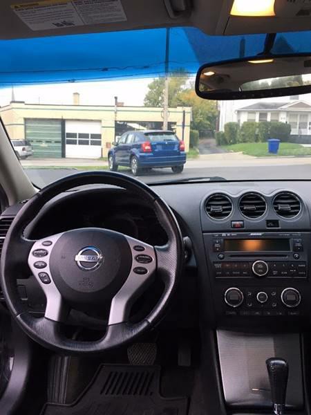 2003 Cadillac CTS Image 19