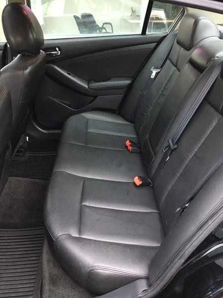 2003 Cadillac CTS Image 21