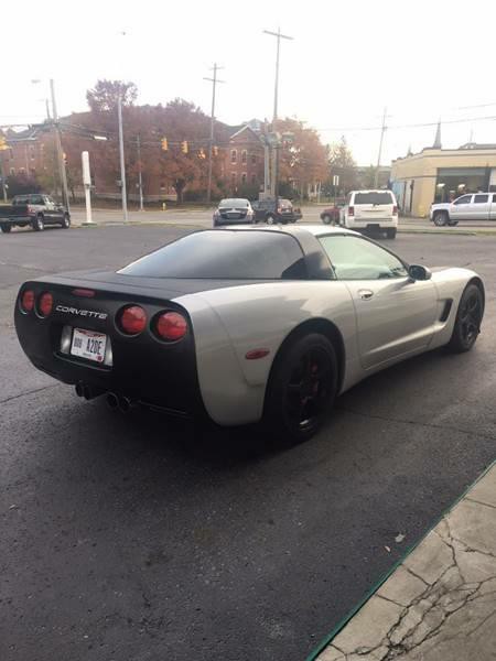 1999 Chevrolet Corvette Image 3