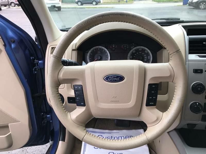 2009 Ford Escape Image 7