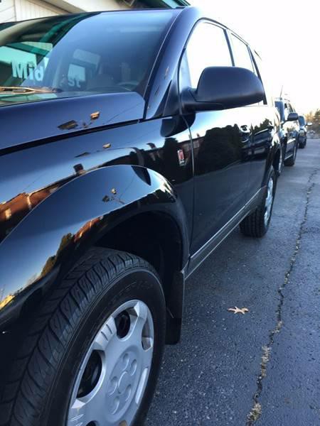 2005 Saturn Vue Image 2