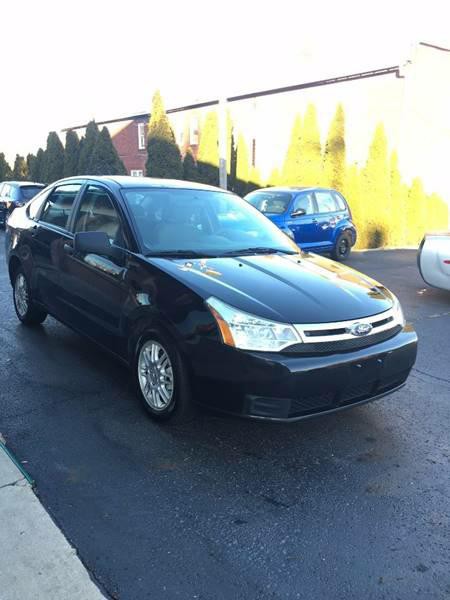 2011 Ford Focus Image 3