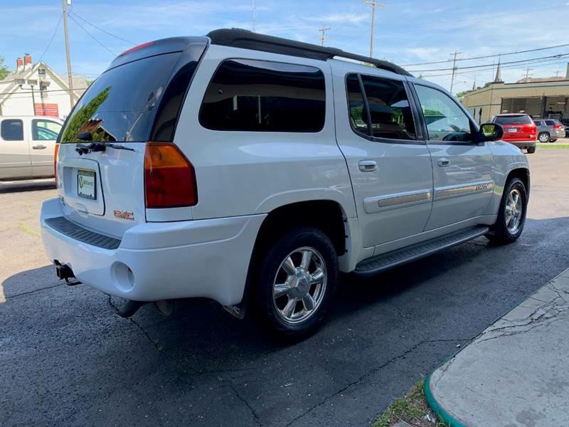 2004 GMC Envoy Image 4