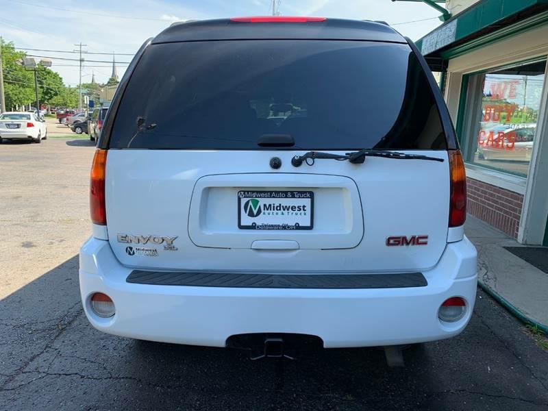 2004 GMC Envoy Image 5