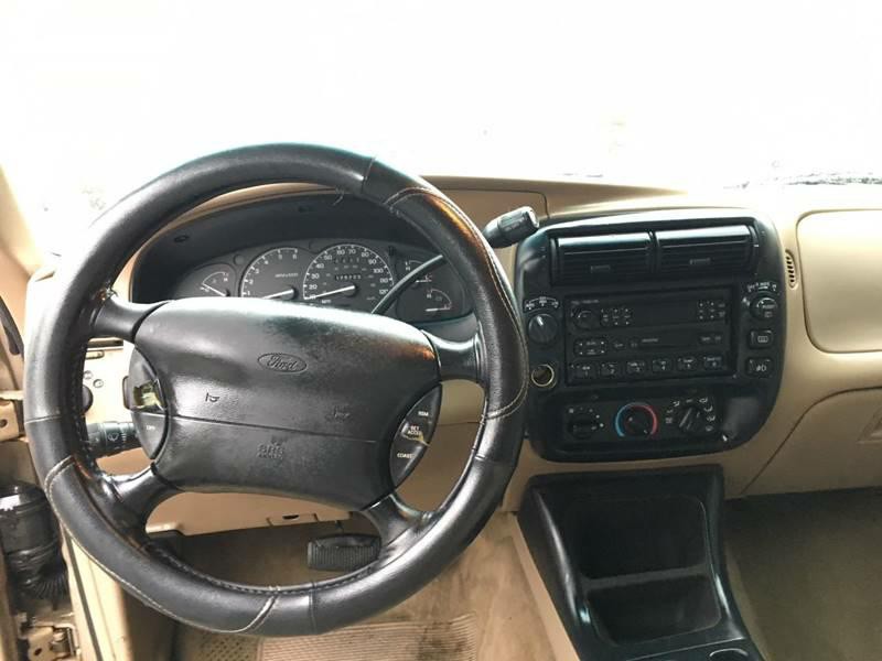 1997 Ford Explorer Image 7