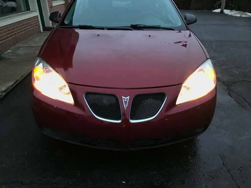 2009 Pontiac G6 Image 4