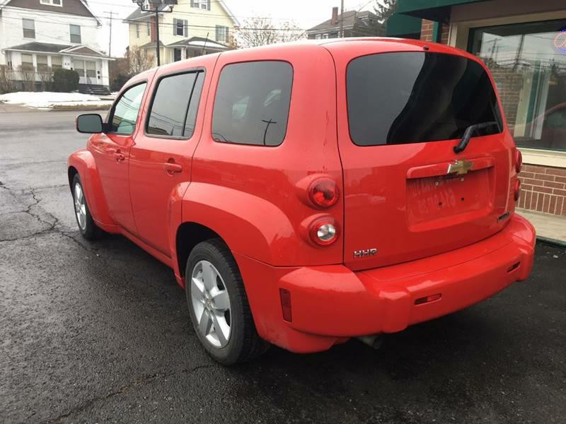 2010 Chevrolet HHR Image 6