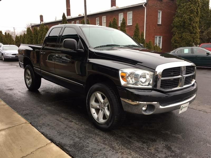 2007 Dodge Ram 1500 Image 3