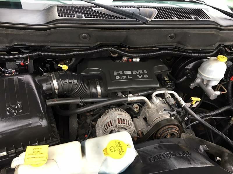 2007 Dodge Ram 1500 Image 13