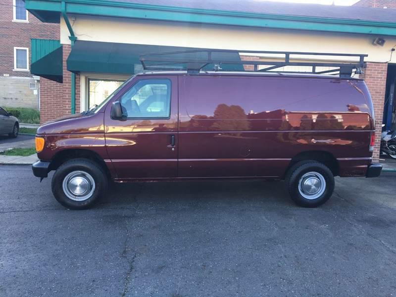 2005 Ford E-Series Image 7
