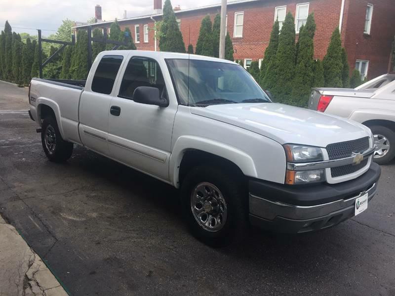 2005 Chevrolet Silverado 1500 Image 3