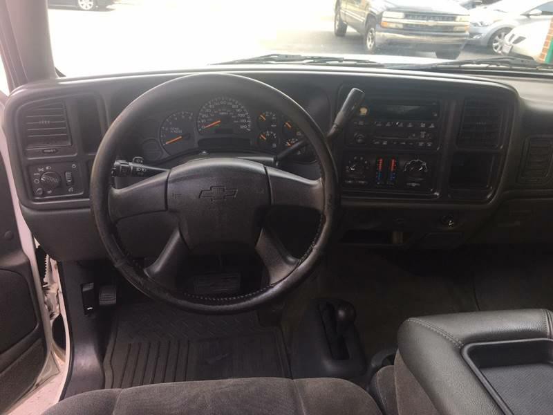2005 Chevrolet Silverado 1500 Image 9
