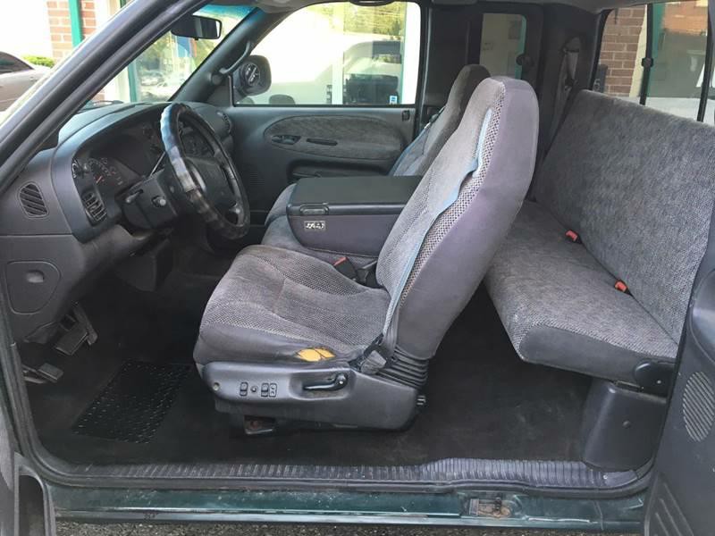 1998 Dodge Ram 1500 Image 7