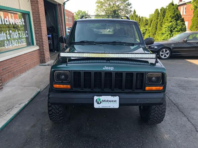 2001 Jeep Cherokee Image 2